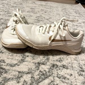 Preloved Nike Metcons